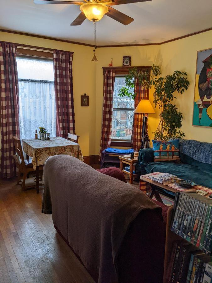 The One Cat Bed & Breakfast Brattleboro Dış mekan fotoğraf