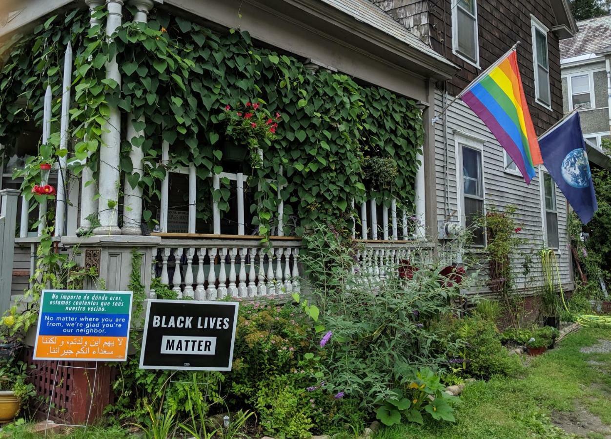 The One Cat Bed & Breakfast Brattleboro Dış mekan fotoğraf